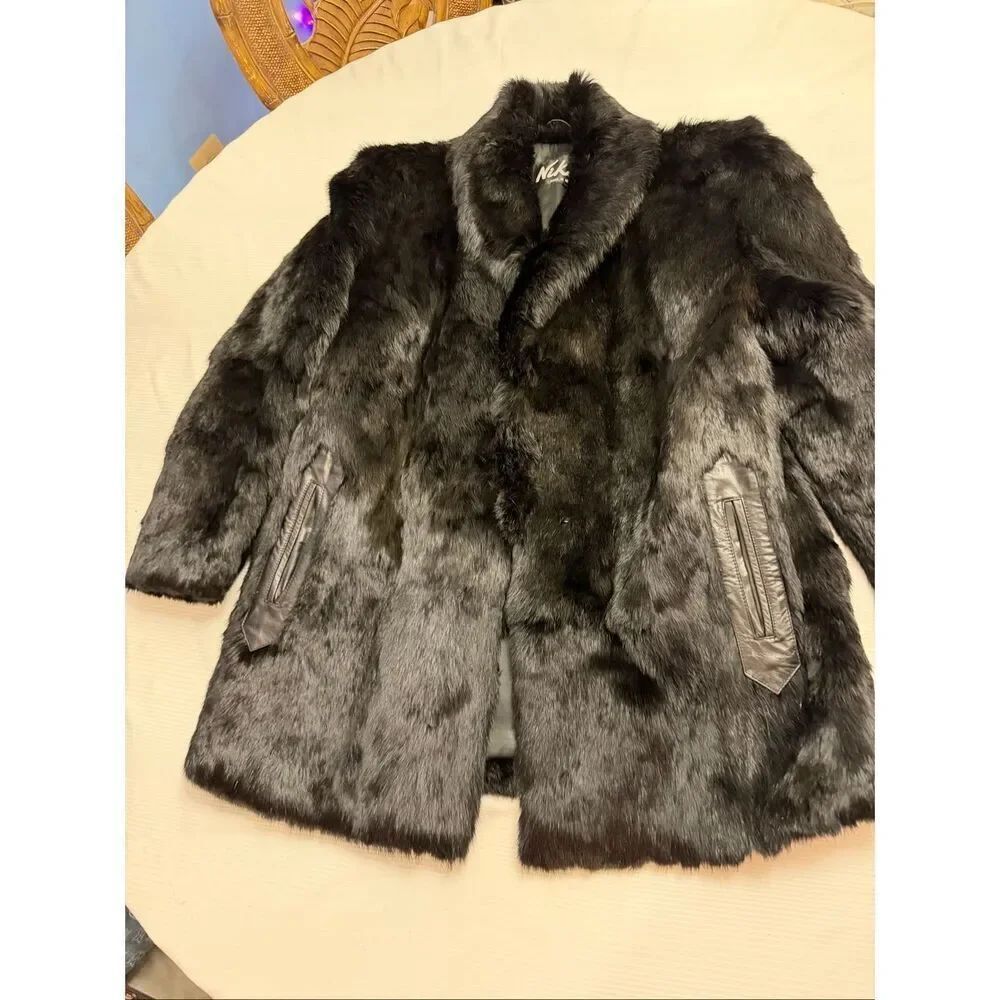 Niki Black Rabbit Fur Hong Kong Vintage Coat Size Medium